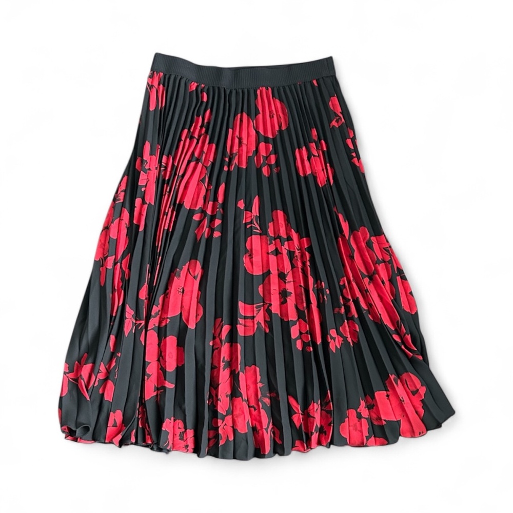 H&M Black and Red Floral Pleated Midi Skirt US 12